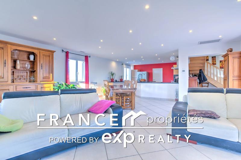 Maison - 152 m² - 4 pièces