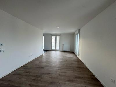 Appartement - 81 m² - 4 pièces