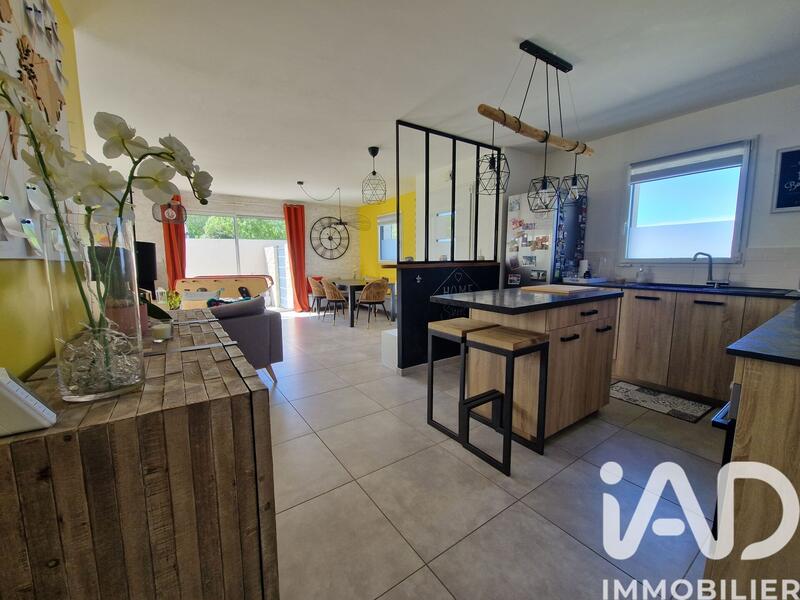 Maison - 92 m² - 4 pièces