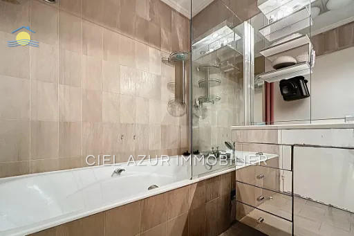 Appartement - 116 m² - 4 pièces