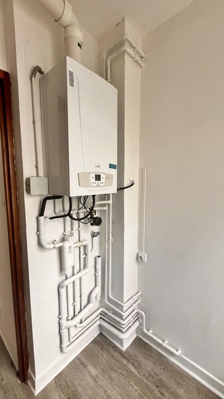 Appartement - 80 m² - 4 pièces