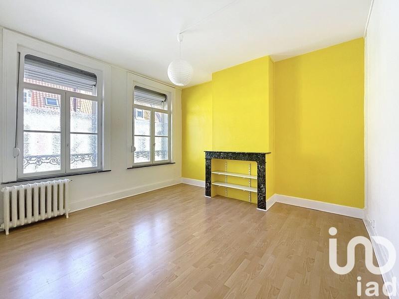 Maison - 242 m² - 8 pièces