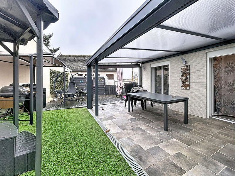 Maison - 133 m² - 6 pièces