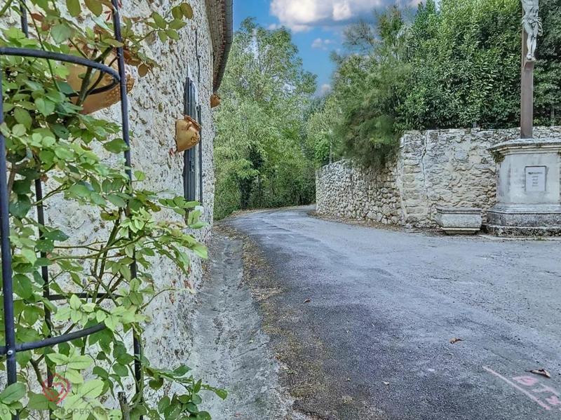 Maison en pierre - 170 m² - 5 pièces