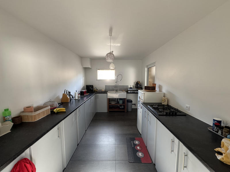 Maison - 290 m² - 9 pièces