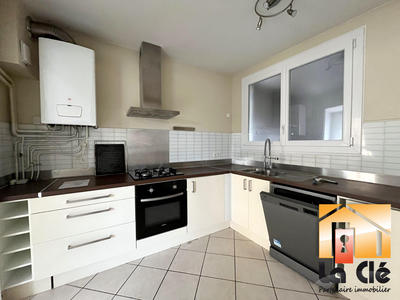 Appartement - 86 m² - 4 pièces