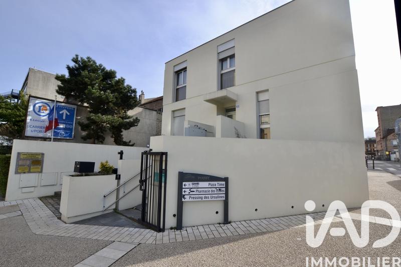 Immeuble - 187 m² - 1 pièce