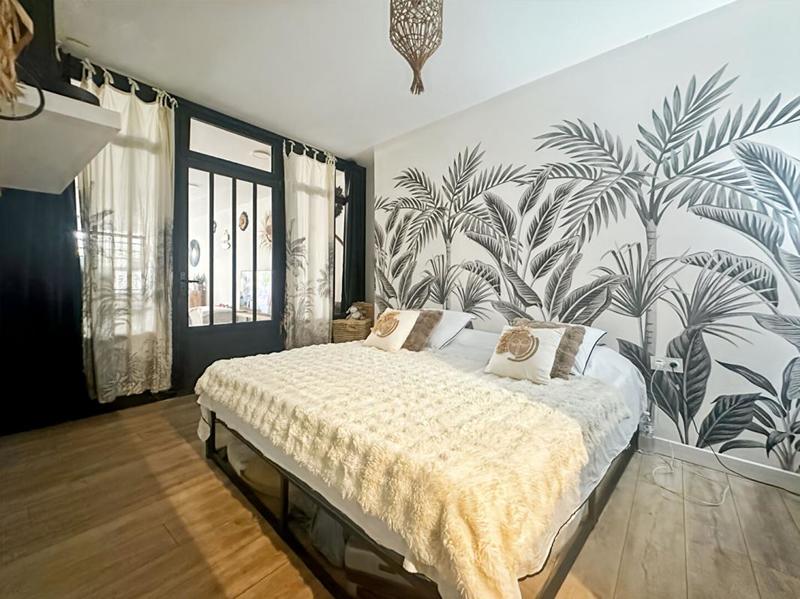 Loft - 100 m² - 4 pièces