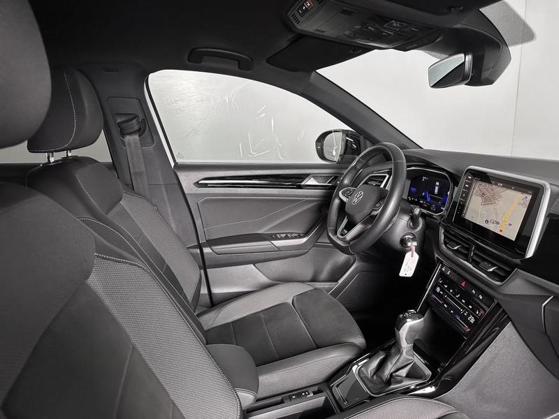 Volkswagen t-Roc 2.0 Tdi 150ch Dsg R-Line Digital Cockpit Sieges Chauff Carplay Grand Gps Attelage