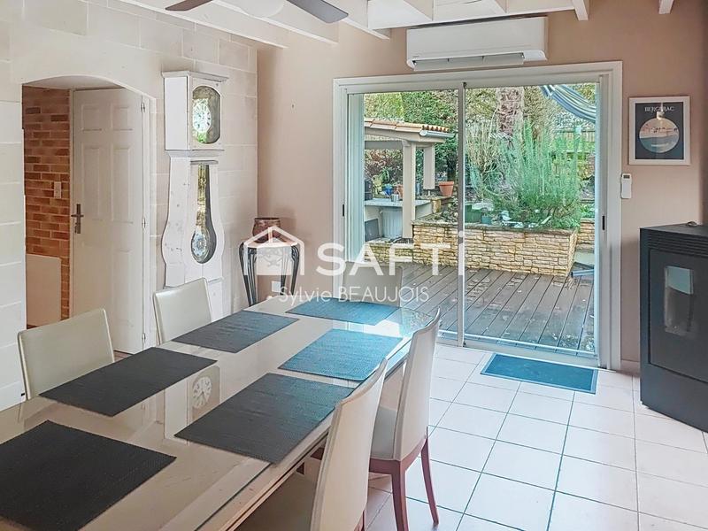 Maison - 258 m² - 7 pièces