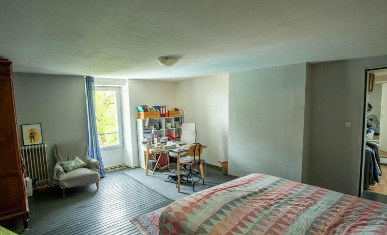 Maison - 248 m² - 7 pièces