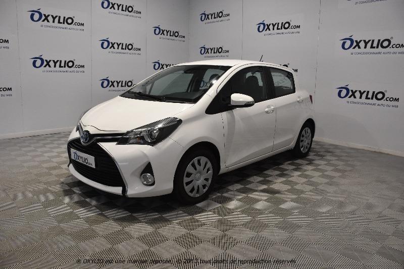 Toyota Yaris III (3) Hybrid 100h France Business Cvt 5 Pt