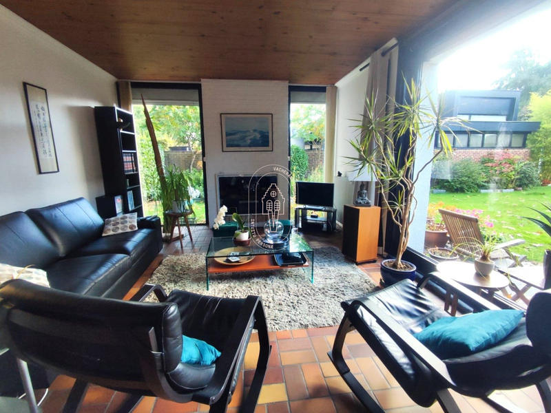 Maison - 189 m² - 8 pièces