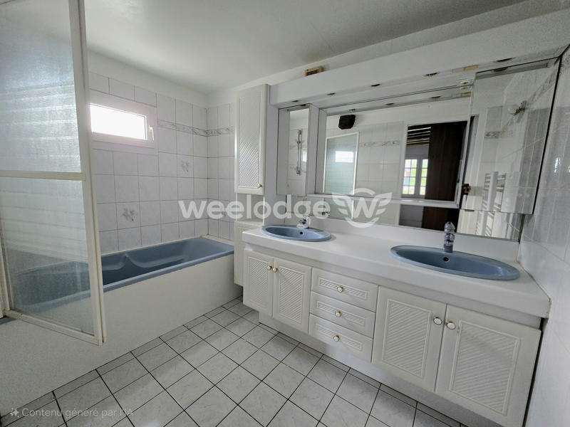 Maison - 130 m² - 5 pièces