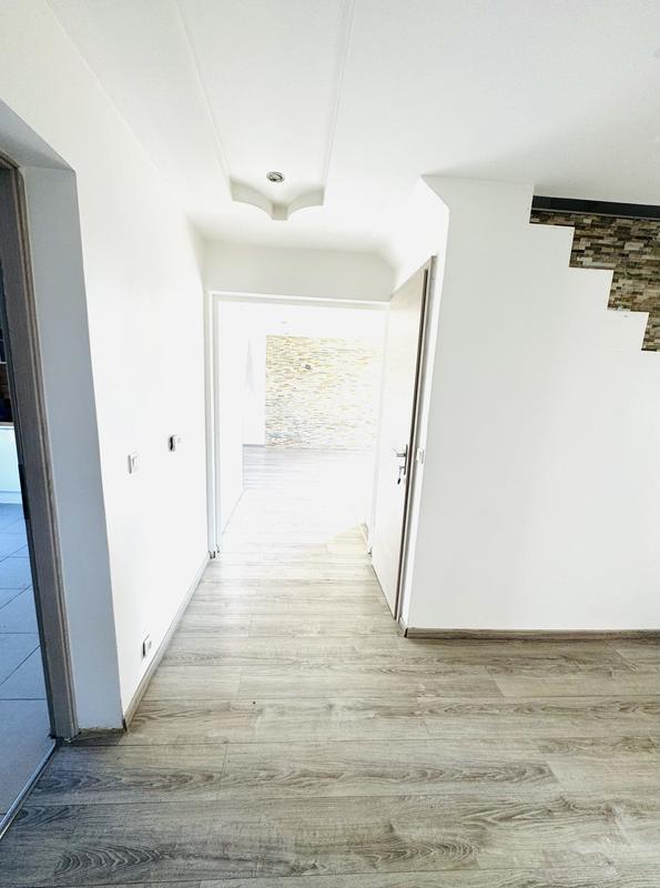 Maison - 150 m² - 8 pièces