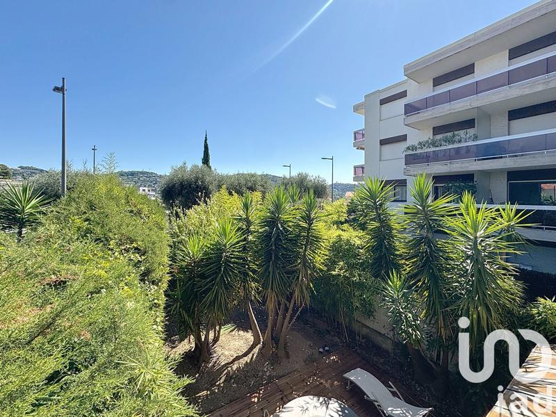 Appartement - 101 m² - 4 pièces