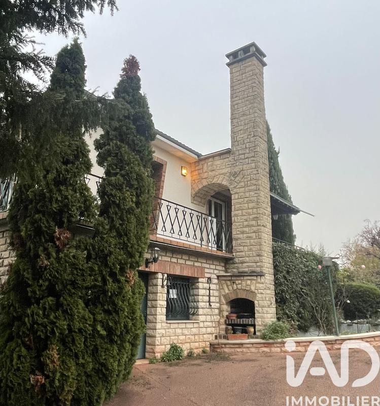 Maison - 160 m² - 7 pièces