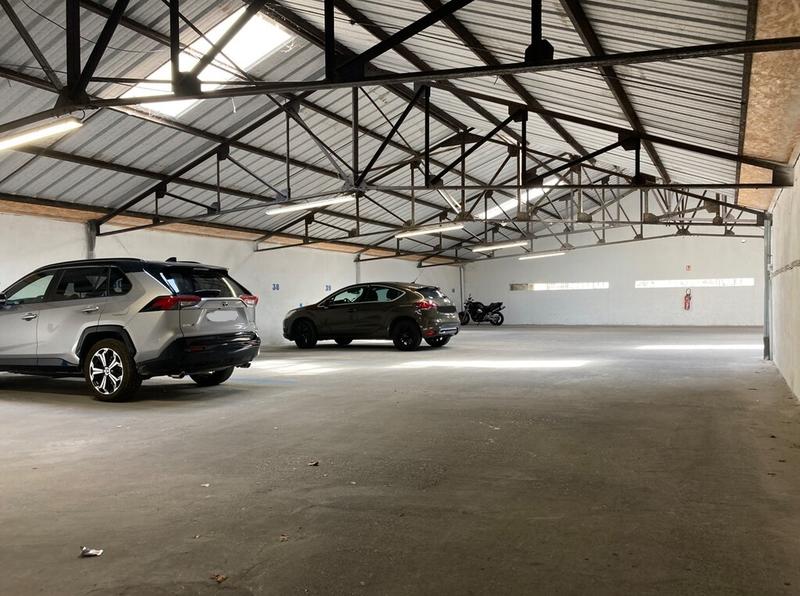 Parking - 13 m²