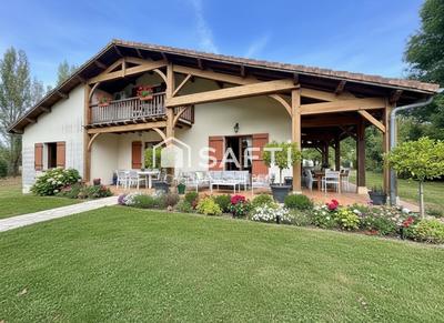 Maison - 184 m² - 5 pièces