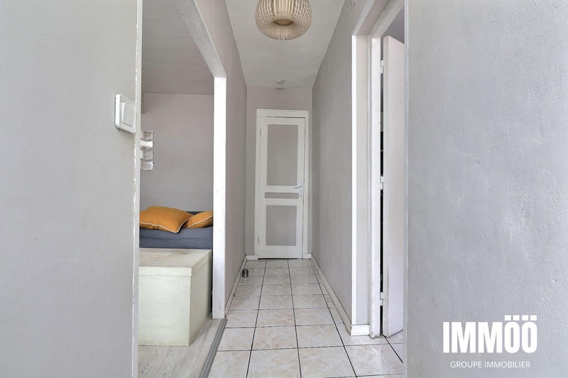 Maison - 97 m² - 6 pièces