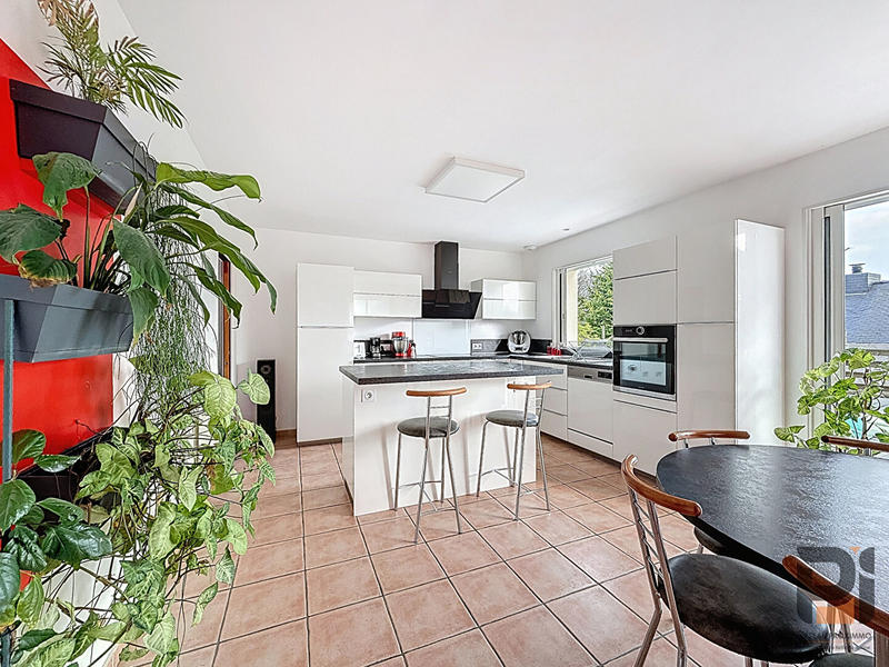 Maison - 168 m² - 6 pièces