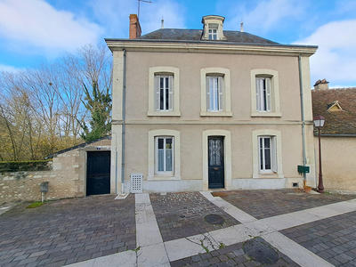 Maison - 164 m² - 7 pièces