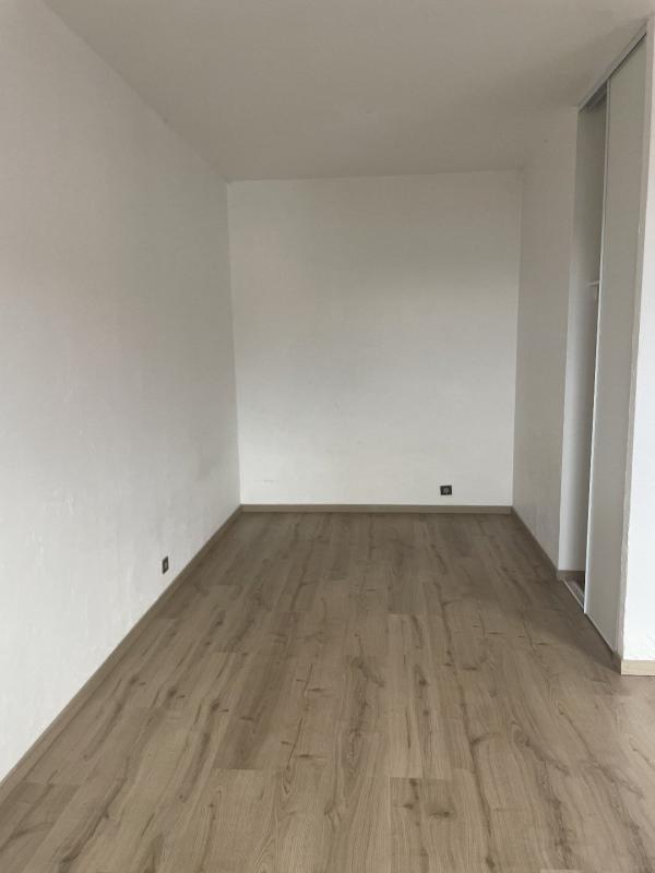 Studio - 30 m² - 1 pièce