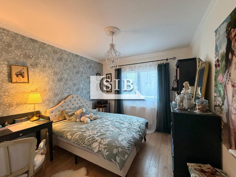 Maison - 99 m² - 5 pièces