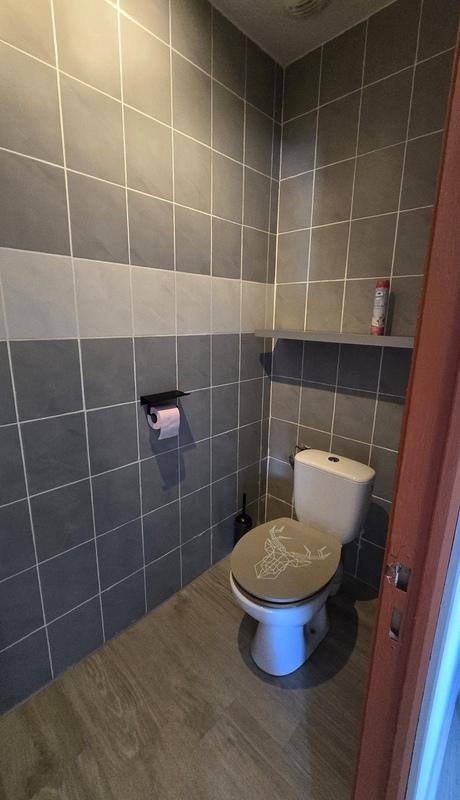 Propriété - 246 m² - 8 pièces