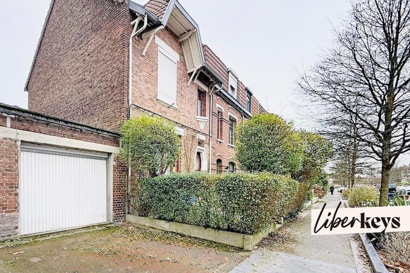 Maison - 97 m² - 4 pièces