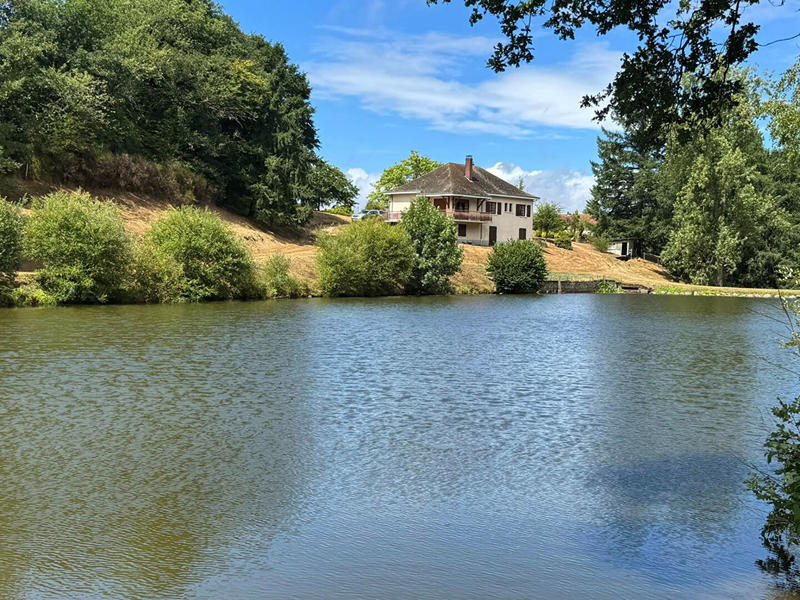 Maison - 107 m² - 5 pièces