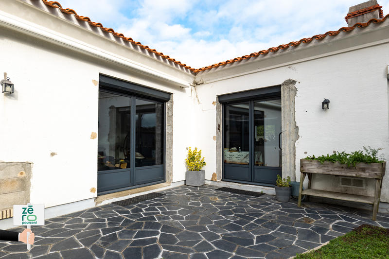 Maison - 182 m² - 7 pièces