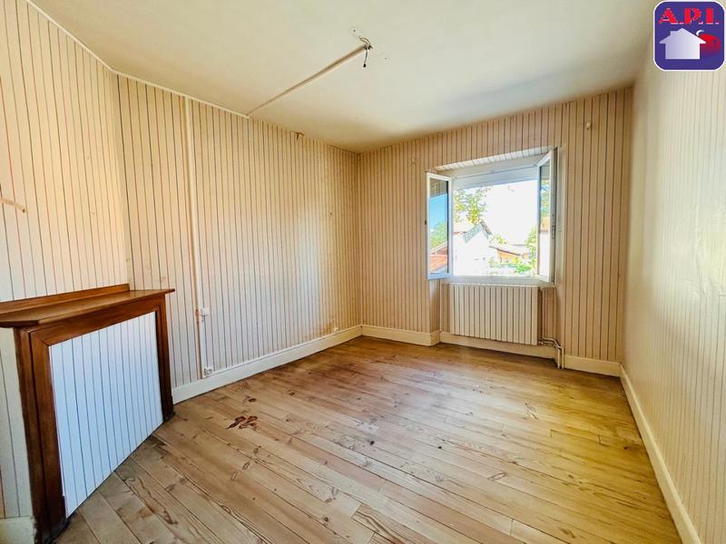 Maison - 106 m² - 7 pièces