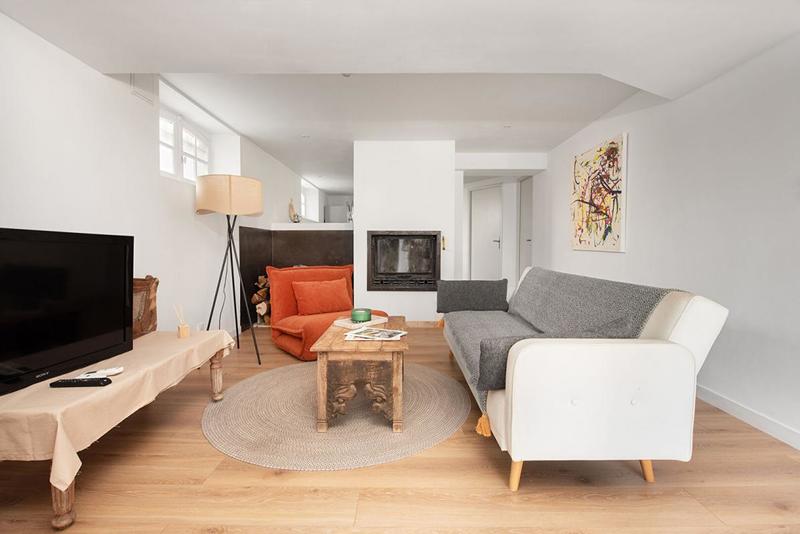 Villa - 250 m² - 8 pièces