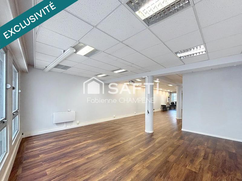 Bureau - 105 m² - 1 pièce