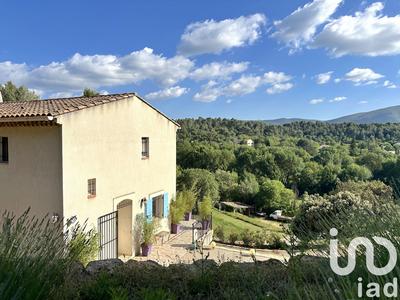 Maison - 185 m² - 8 pièces