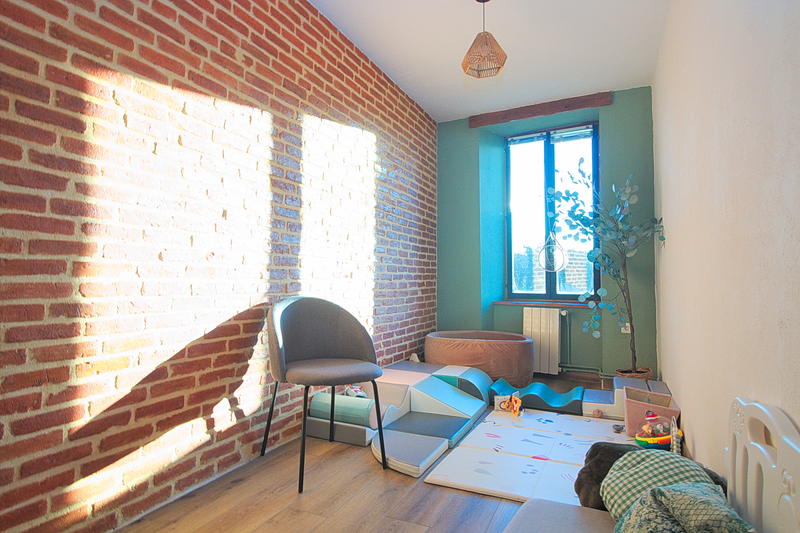 Maison - 207 m² - 7 pièces