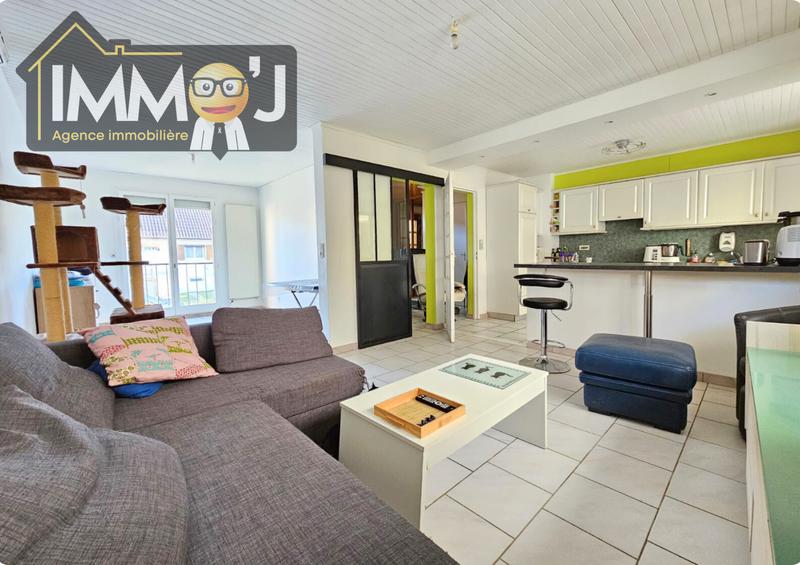 Maison - 96 m² - 4 pièces