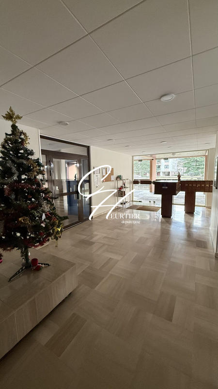 Appartement - 88 m² - 3 pièces