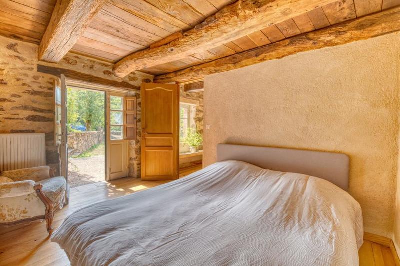 Maison - 496 m² - 20 pièces