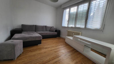 Appartement - 82 m² - 3 pièces