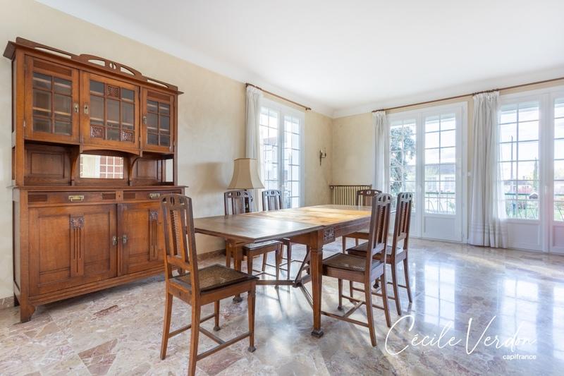 Maison - 123 m² - 6 pièces
