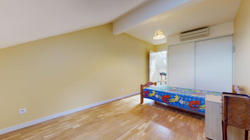 Duplex - 152 m² - 4 pièces