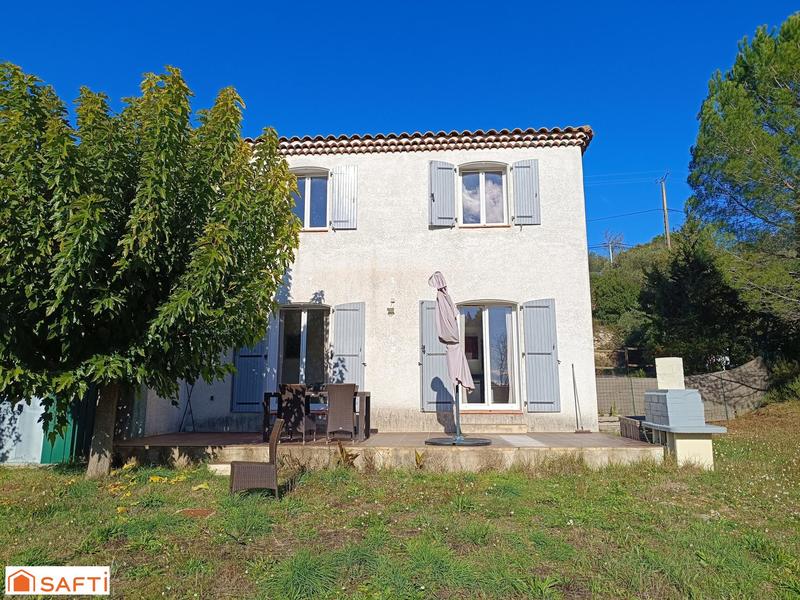 Maison - 85 m² - 4 pièces