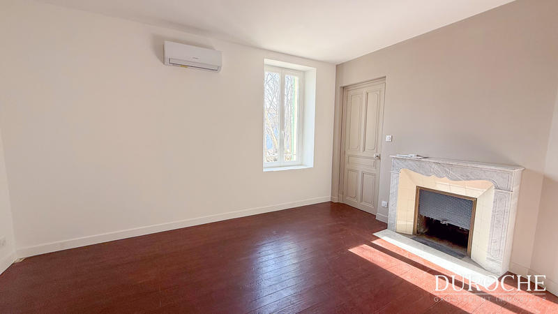 Maison de village - 102 m² - 3 pièces