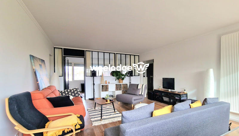 Appartement - 136 m² - 7 pièces