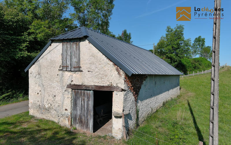 Maison ancienne - 140 m² - 1 pièce