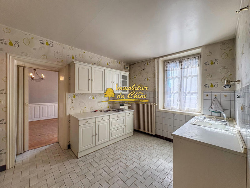 Maison - 206 m² - 9 pièces