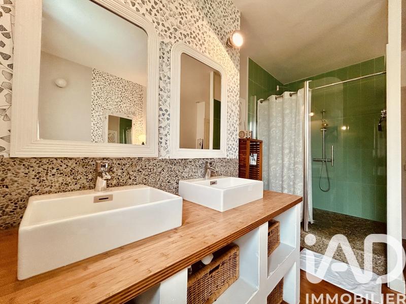 Maison - 145 m² - 8 pièces