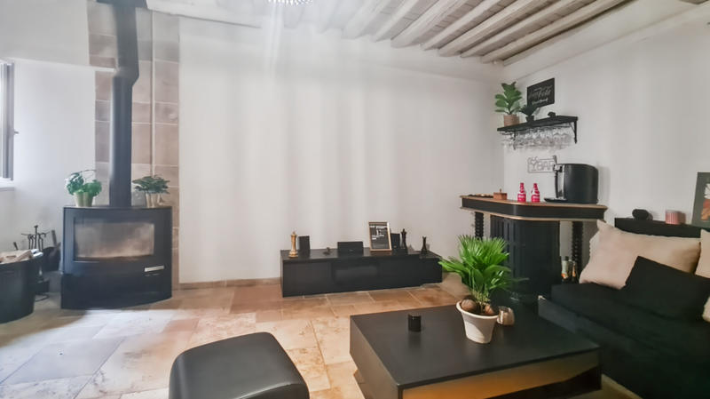 Maison - 96 m² - 5 pièces